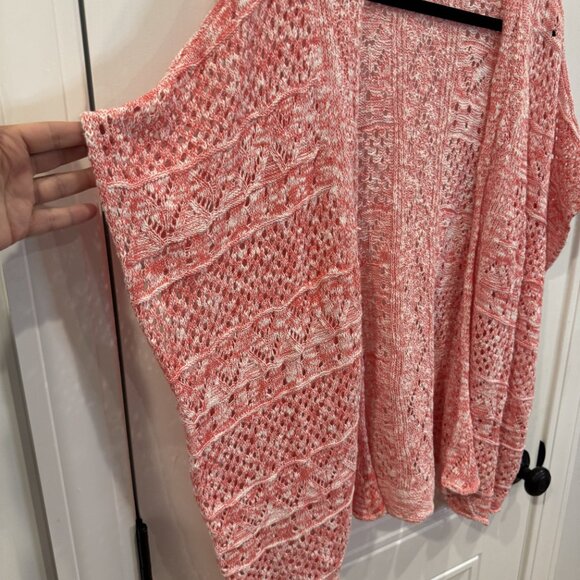 EUC Lightweight Pink & White Short-Sleeve Cardigan Sweater is2 - Picture 6 of 7